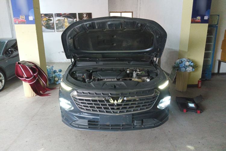 Used Wuling Victory 2020 1.5T CVT Flagship Edition Engine Bay