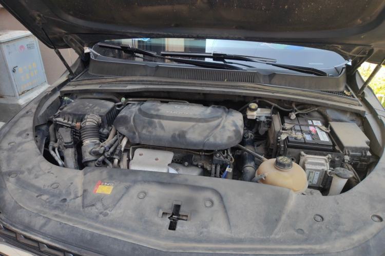 Used Wuling Victory 2020 1.5T CVT Flagship Edition Engine Bay