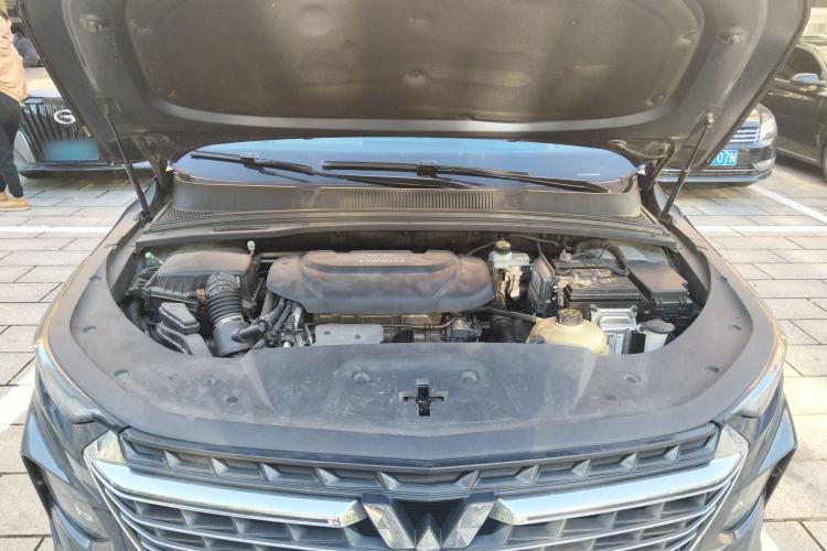 Used Wuling Victory 2020 1.5T CVT Flagship Edition Engine Bay