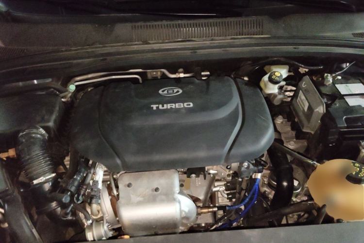 Used Wuling Victory 2020 1.5T CVT Flagship Edition Engine Bay