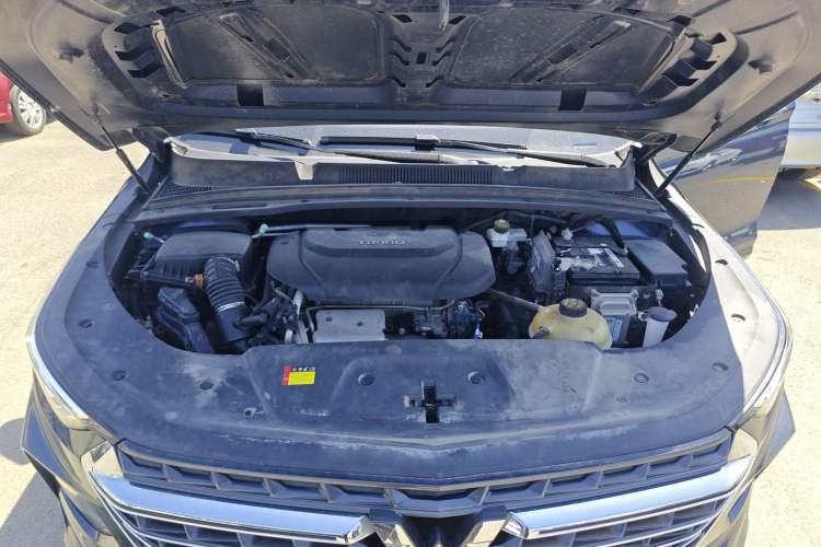 Used Wuling Victory 2020 1.5T CVT Elite Model Engine Bay
