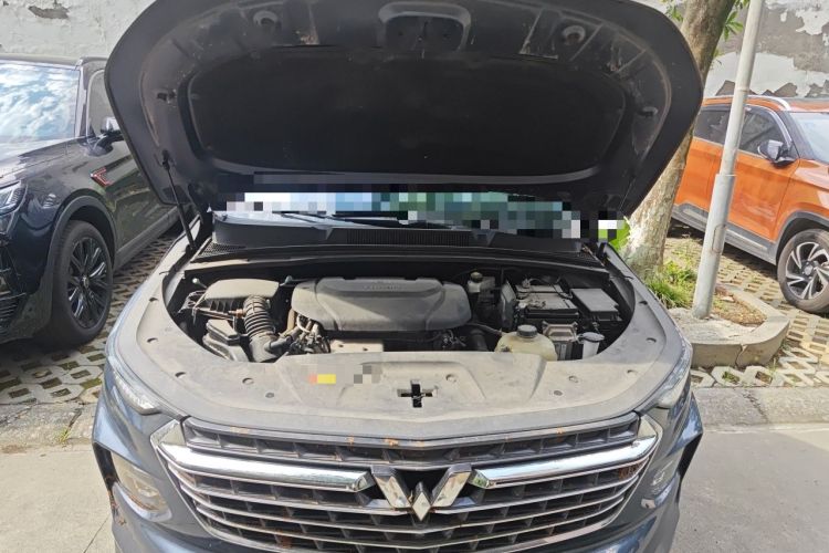 Used Wuling Victory 2020 1.5T CVT Flagship Edition Engine Bay