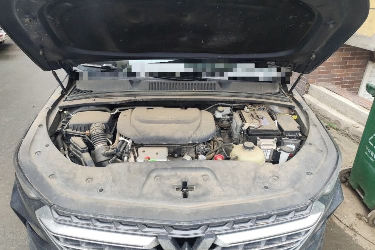 Used Wuling Victory 2020 1.5T CVT Luxury Model Engine Bay
