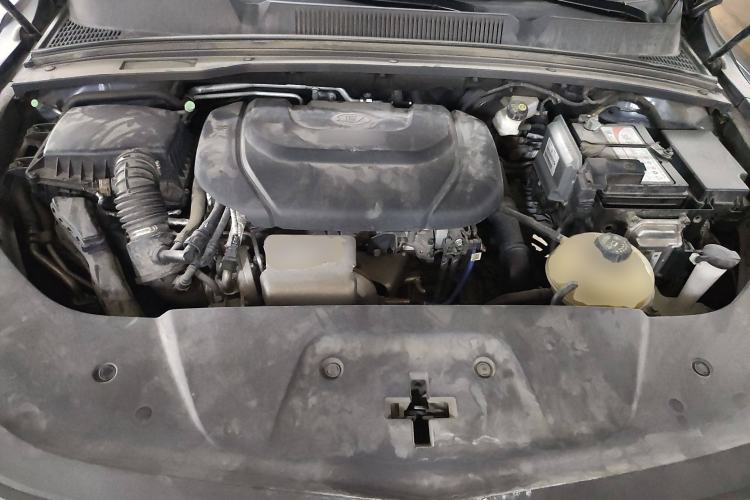 Used Wuling Victory 2020 1.5T CVT Luxury Model Engine Bay