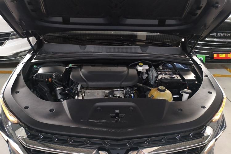Used Wuling Victory 2020 1.5T Manual Elite Edition Engine Bay