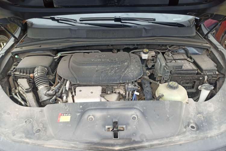 Used Wuling Victory 2020 1.5T Manual Elite Edition Engine Bay