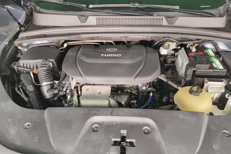 Used Wuling Victory 2020 1.5T CVT Flagship Edition Engine Bay