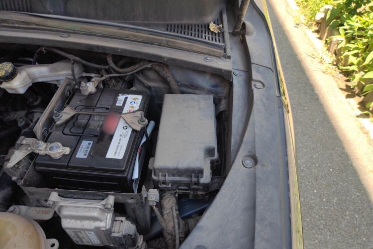 Used Wuling Victory 2020 1.5T CVT Flagship Edition Engine Bay Left