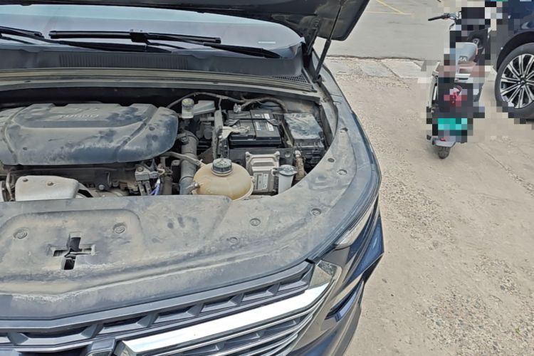 Used Wuling Victory 2020 1.5T CVT Luxury Model Engine Bay Left