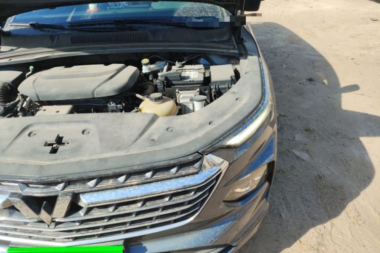 Used Wuling Victory 2020 1.5T CVT Luxury Model Engine Bay Left