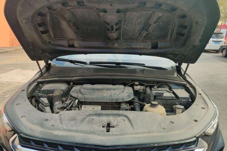 Used Wuling Victory 2020 1.5T Manual Elite Edition Engine Bay