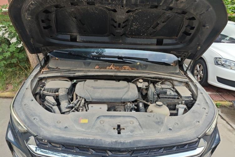 Used Wuling Victory 2020 1.5T Manual Elite Edition Engine Bay