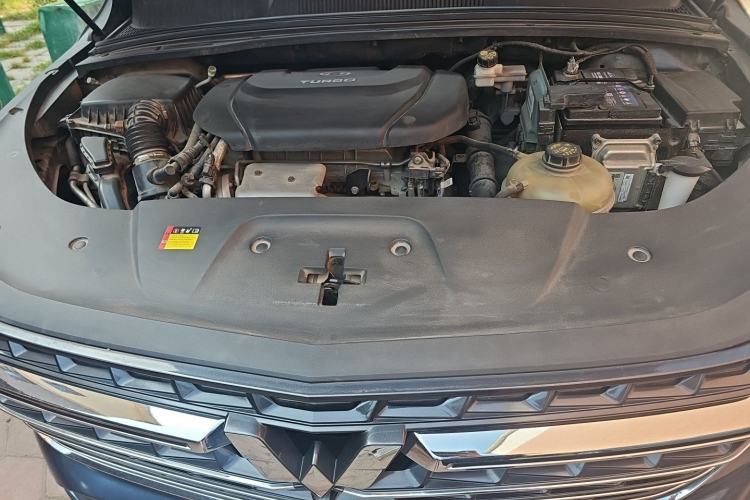 Used Wuling Victory 2020 1.5T CVT Flagship Edition Engine Bay