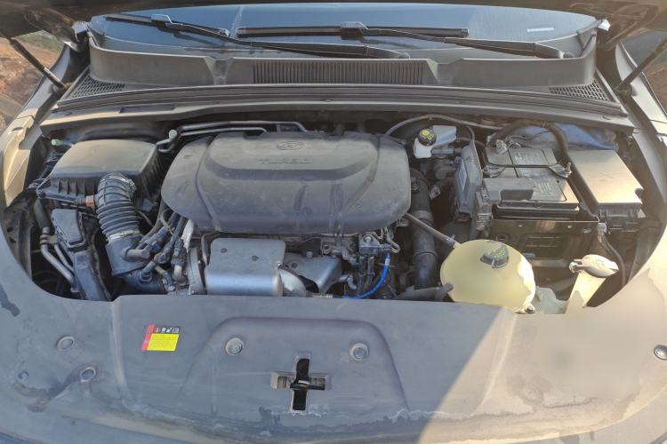 Used Wuling Victory 2020 1.5T Manual Elite Edition Engine Bay