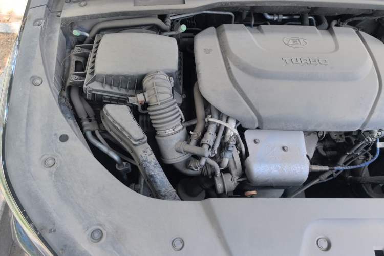 Used Wuling Victory 2020 1.5T CVT Flagship Edition Engine Bay Right