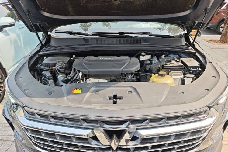 Used Wuling Victory 2020 1.5T CVT Luxury Model Engine Bay