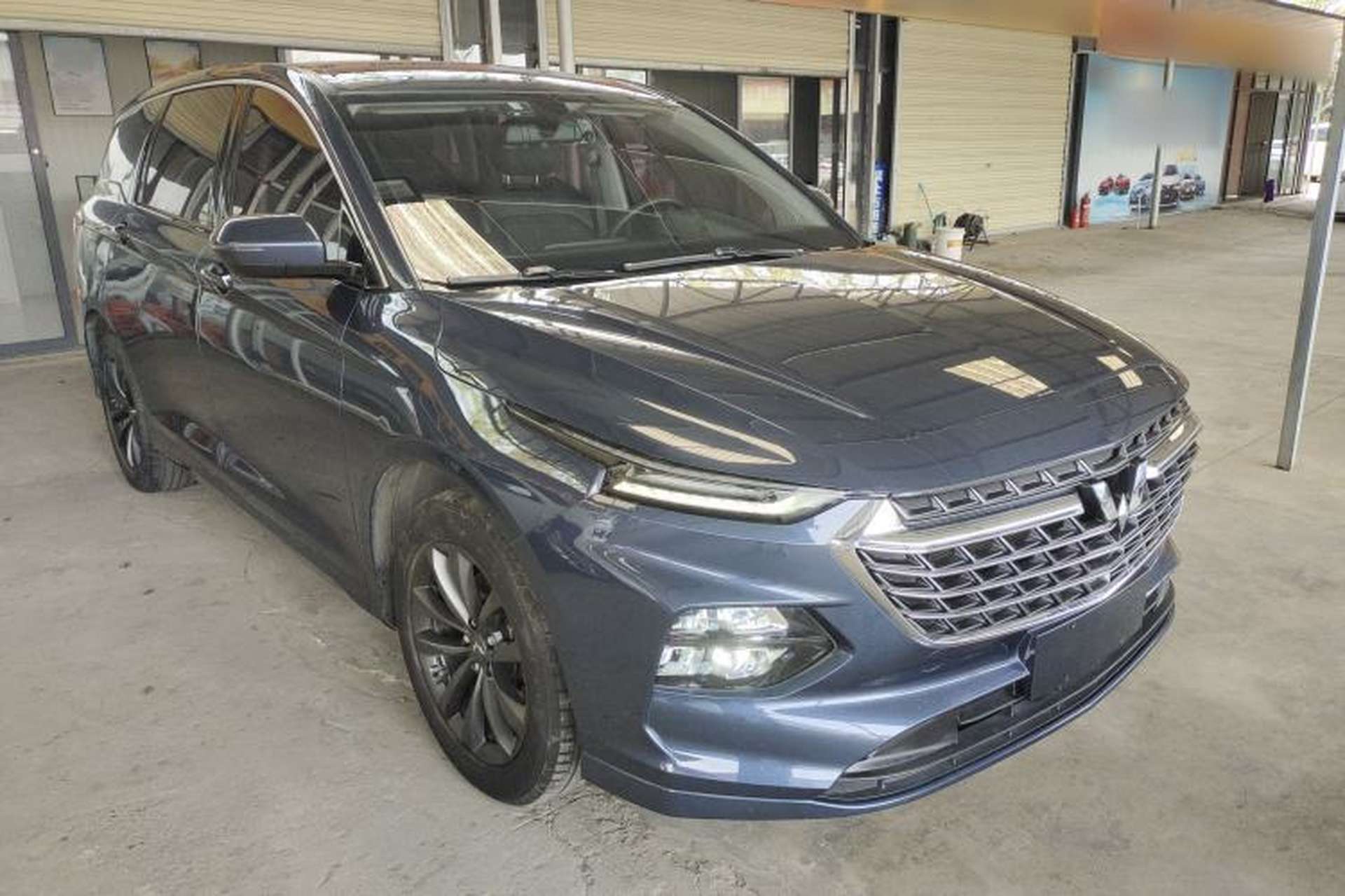 Used Wuling Victory 2020 1.5T CVT Luxury Model Exterior 1