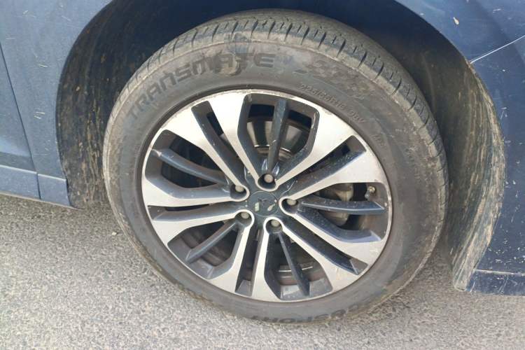 Used Wuling Victory 2020 1.5T CVT Flagship Edition Exterior 1