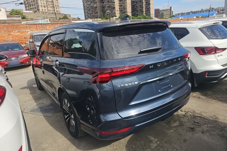 Used Wuling Victory 2020 1.5T CVT Flagship Edition Exterior 2