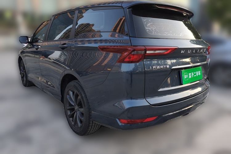 Used Wuling Victory 2020 1.5T Manual Elite Edition Exterior 3