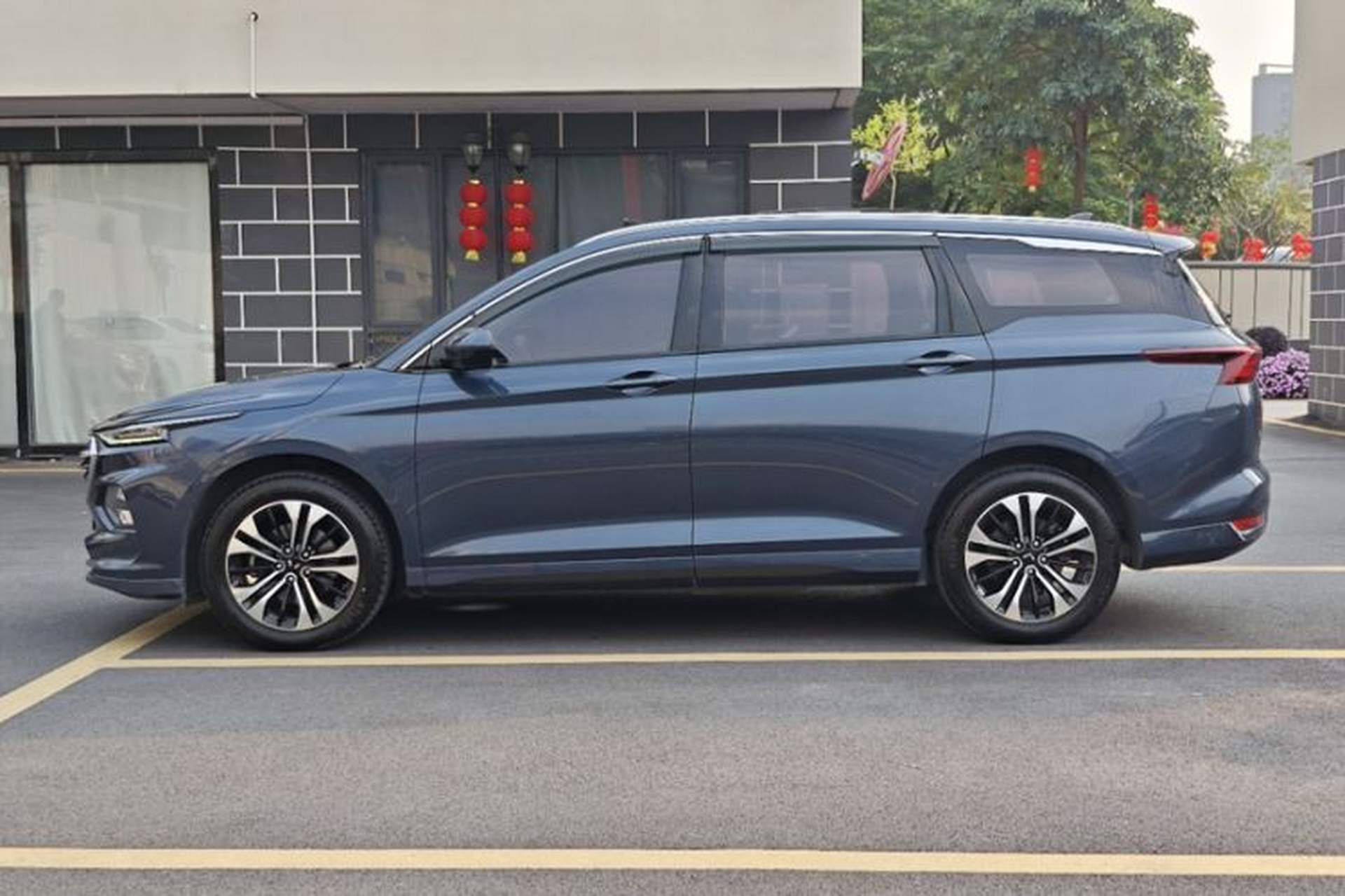 Used Wuling Victory 2020 1.5T CVT Flagship Edition Exterior 3