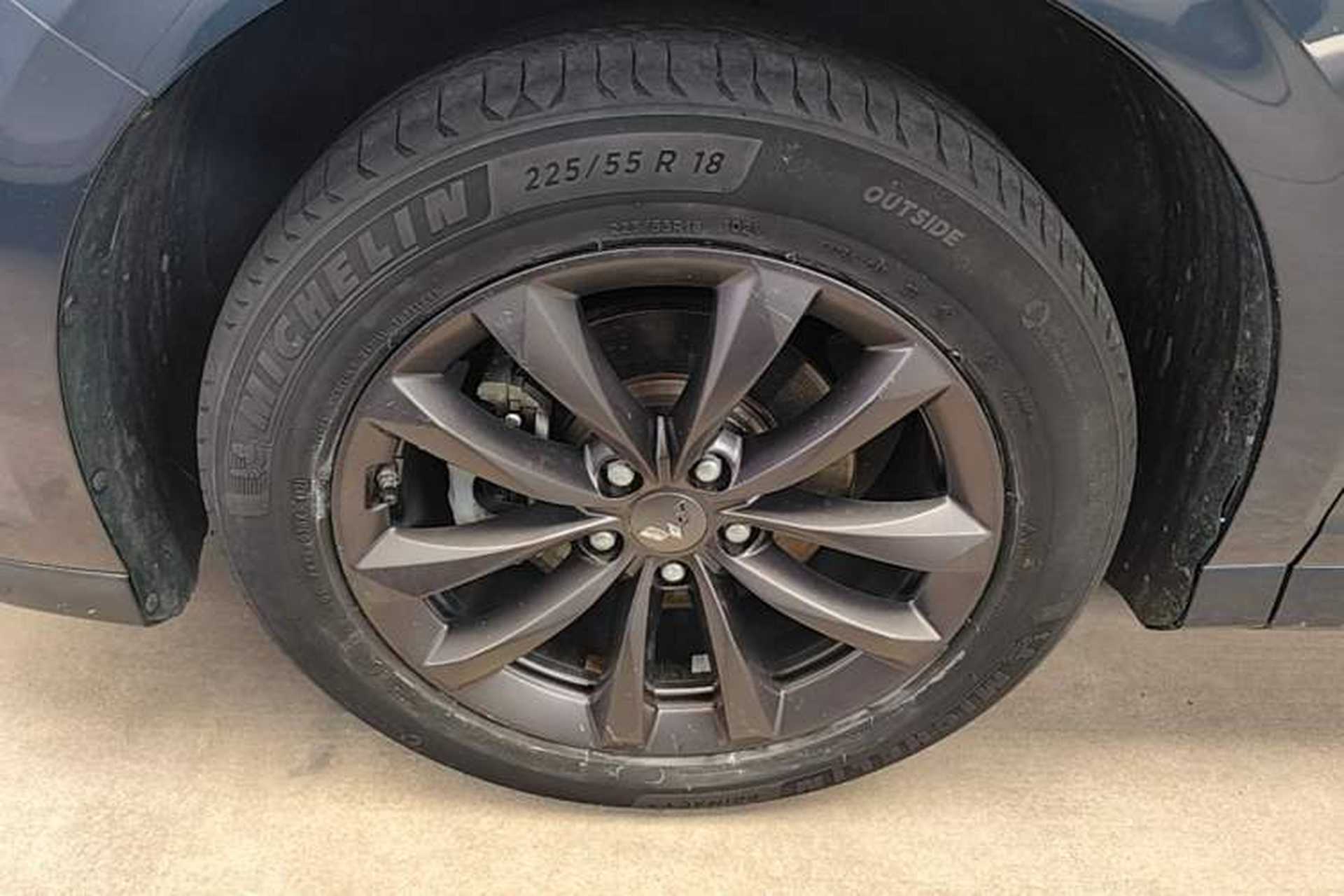Used Wuling Victory 2020 1.5T CVT Elite Model Exterior 4