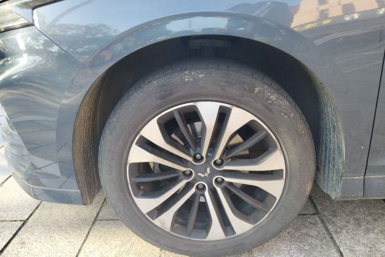 Used Wuling Victory 2020 1.5T CVT Flagship Edition Exterior 4