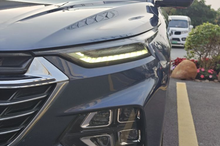 Used Wuling Victory 2020 1.5T CVT Flagship Edition Exterior 4