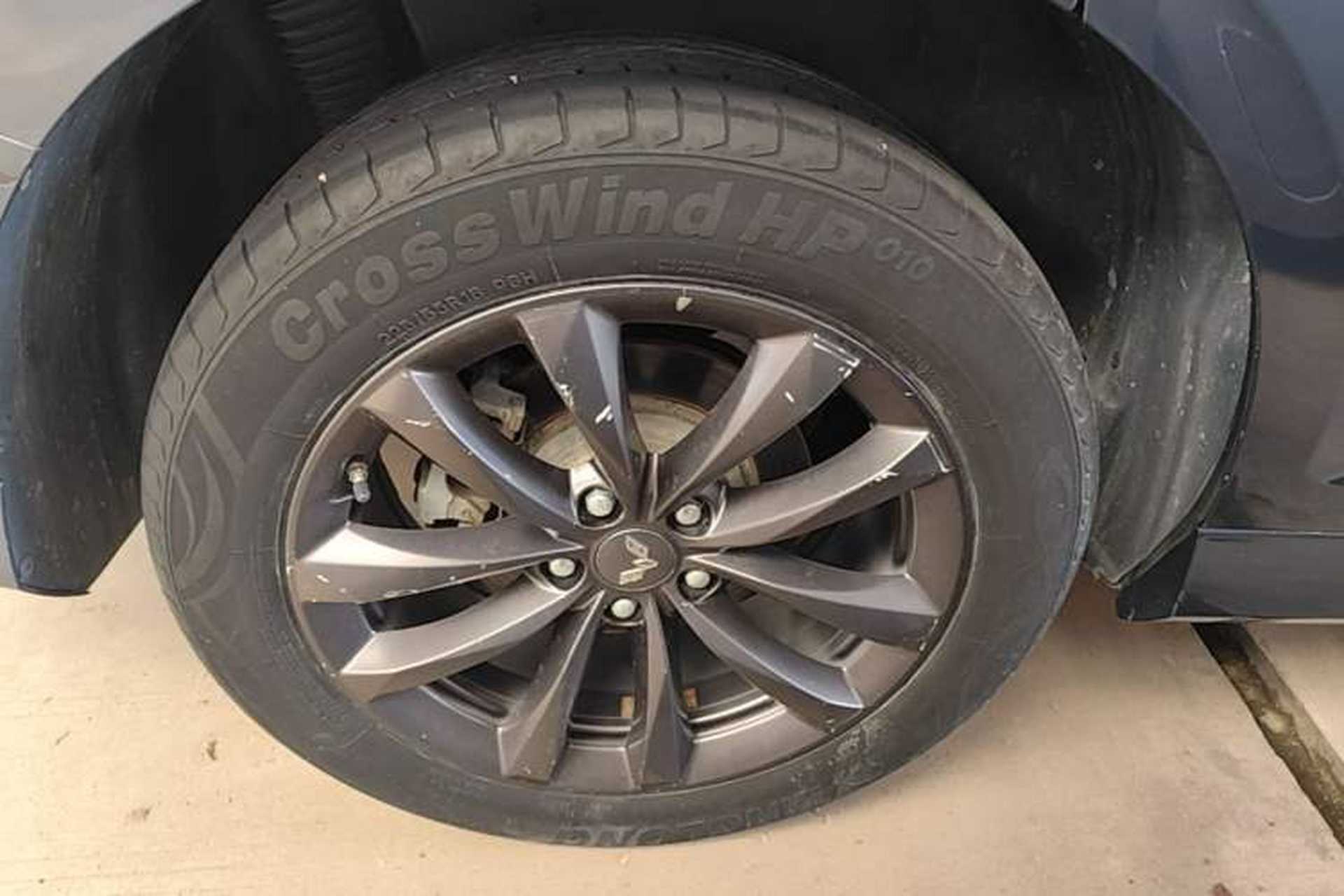 Used Wuling Victory 2020 1.5T CVT Elite Model Exterior 5