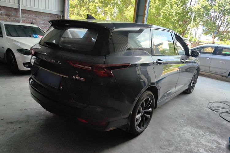 Used Wuling Victory 2020 1.5T CVT Luxury Model Exterior 5