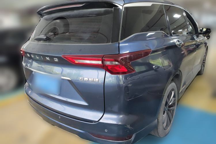 Used Wuling Victory 2020 1.5T CVT Luxury Model Exterior 5