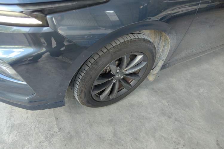 Used Wuling Victory 2020 1.5T CVT Luxury Model Exterior 7