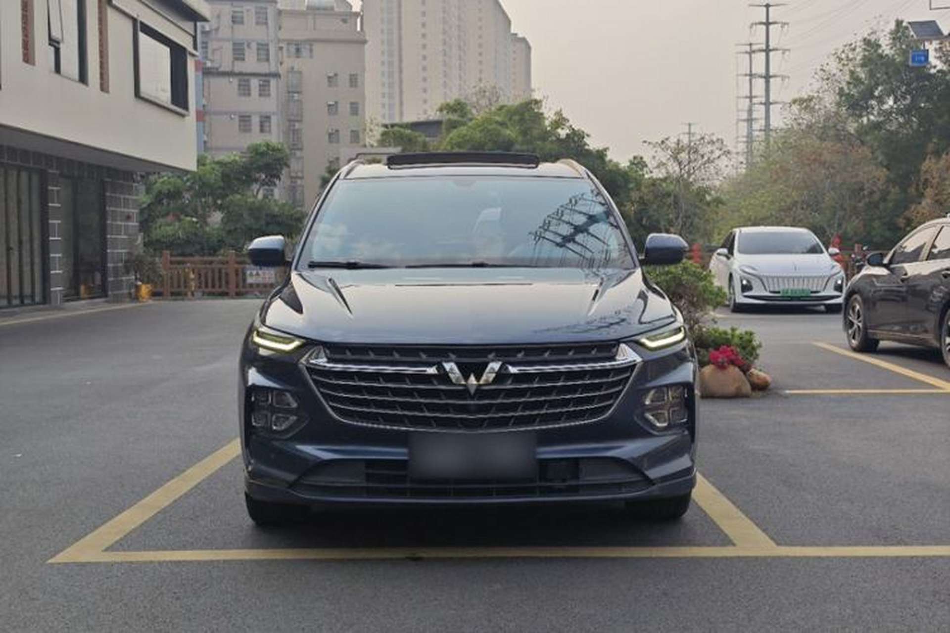 Used Wuling Victory 2020 1.5T CVT Flagship Edition Exterior 7