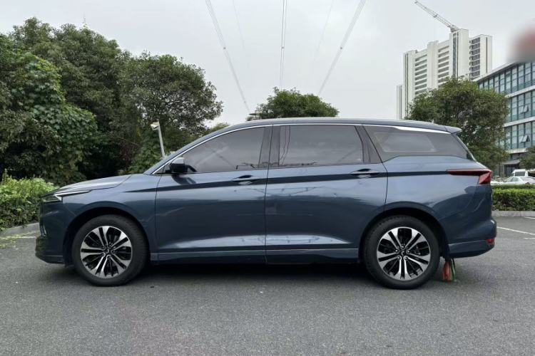 Used Wuling Victory 2020 1.5T CVT Flagship Edition Exterior 7