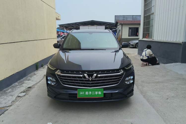 Used Wuling Victory 2020 1.5T CVT Flagship Edition Front