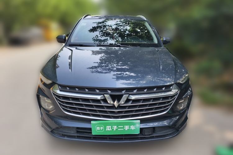 Used Wuling Victory 2020 1.5T CVT Flagship Edition Front