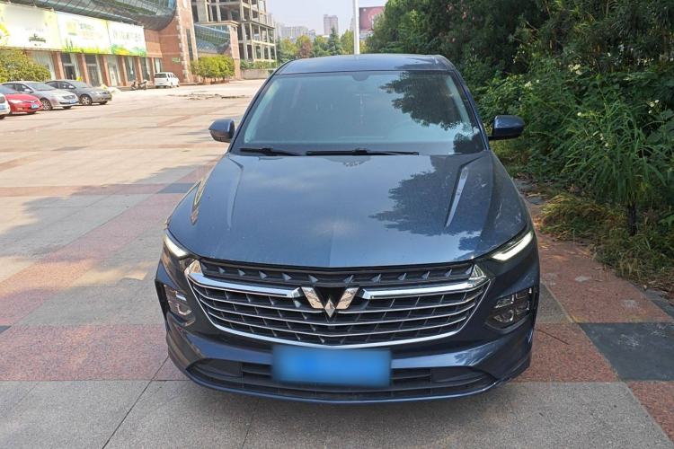 Used Wuling Victory 2020 1.5T CVT Luxury Model Front