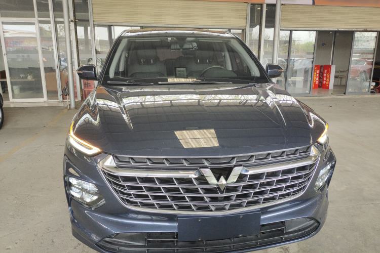 Used Wuling Victory 2020 1.5T CVT Luxury Model Front