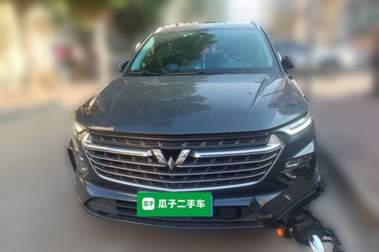 Used Wuling Victory 2020 1.5T CVT Flagship Edition Front
