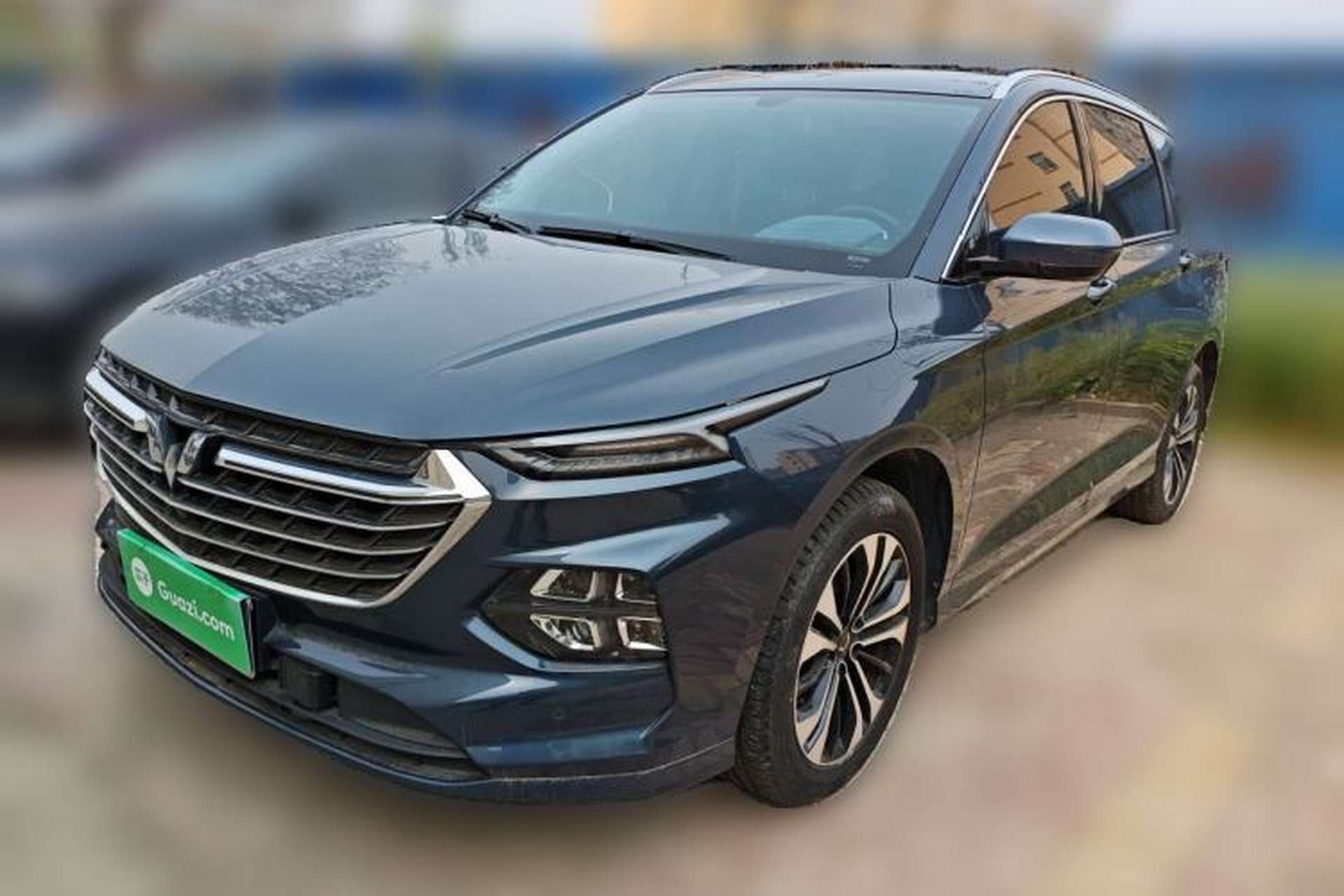 Used Wuling Victory 2020 1.5T CVT Flagship Edition Front Left 45 Deg