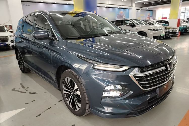 Used Wuling Victory 2020 1.5T CVT Flagship Edition Front Right 45 Deg
