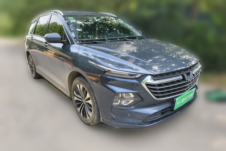 Used Wuling Victory 2020 1.5T CVT Flagship Edition Front Right 45 Deg