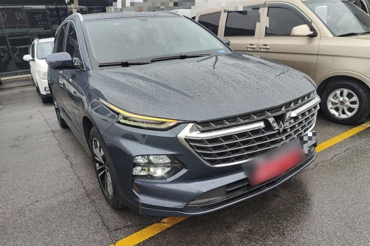 Used Wuling Victory 2020 1.5T CVT Flagship Edition Front Right 45 Deg