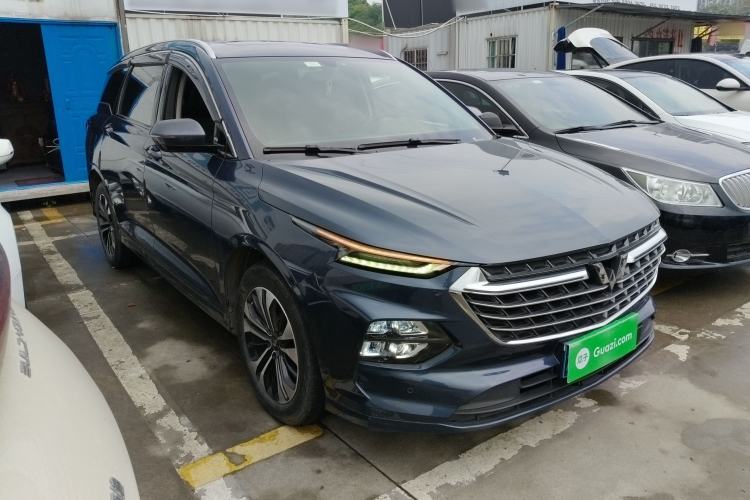 Used Wuling Victory 2020 1.5T CVT Flagship Edition Front Right 45 Deg