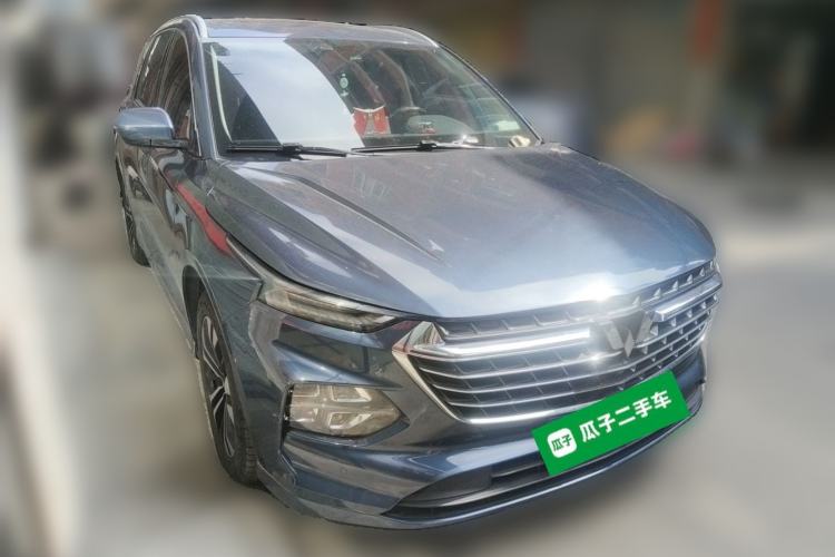 Used Wuling Victory 2020 1.5T CVT Flagship Edition Front Right 45 Deg