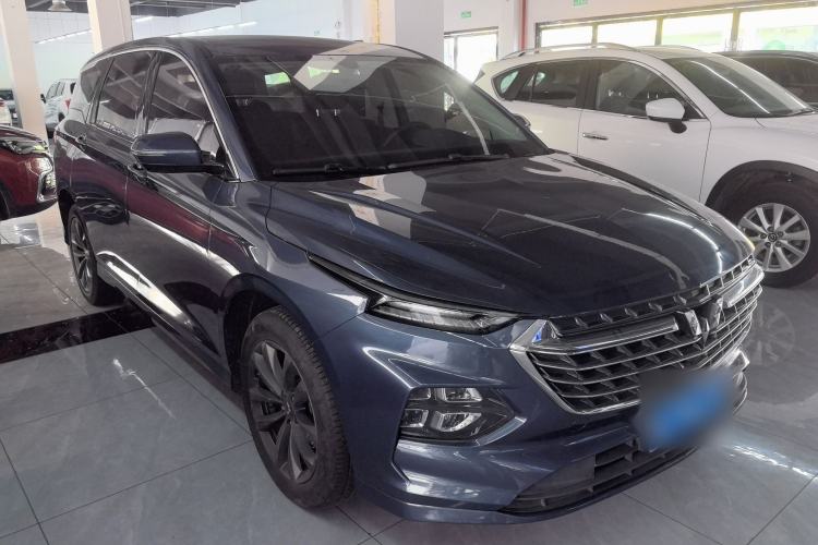 Used Wuling Victory 2020 1.5T CVT Luxury Model Front Right 45 Deg