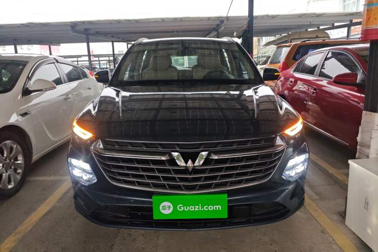 Used Wuling Victory 2020 1.5T CVT Flagship Edition Front