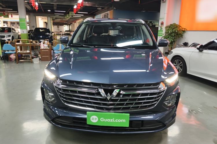 Used Wuling Victory 2020 1.5T CVT Flagship Edition Front