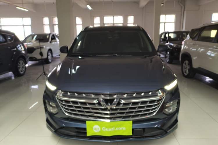 Used Wuling Victory 2020 1.5T CVT Flagship Edition Front