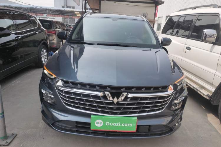 Used Wuling Victory 2020 1.5T CVT Flagship Edition Front